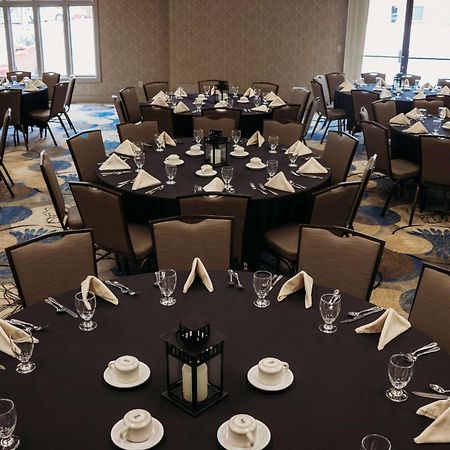 Eastland Suites Hotel & Conference Center Bloomington Eksteriør billede